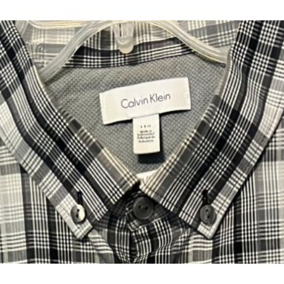 Calvin Klein Mens Plaid Button-Up Shirt Gray & Black Size L Long Sleeve - Picture 3 of 7